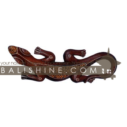 Balishine: Your natural source of indonesian handicraft presents in its Home Decor collection the Gaecko:17ERS482470:This gaecko carving with skin of eggs is a handicraft of Bali made from albesia wood.  