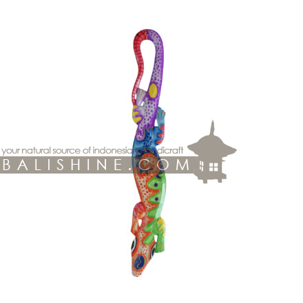 Balishine: Your natural source of indonesian handicraft presents in its Home Decor collection the Gaecko:17OKA486873:This gaecko carving is a handicraft of Bali made from albesia wood.  