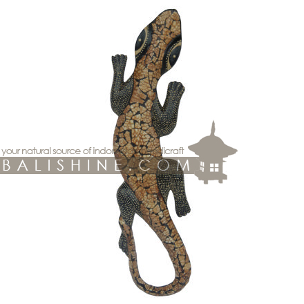 Balishine: Your natural source of indonesian handicraft presents in its Home Decor collection the Gaecko:17YOG486888:This gaecko carving is a handicraft of Bali made from albesia wood.  