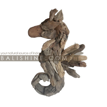 Balishine: Your natural source of indonesian handicraft presents in its Home Decor collection the Hypocampe:17FOR506779:This wall frame is a handicraft of Bali made from recycled drift wood.  