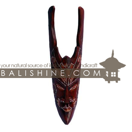 Balishine: Your natural source of indonesian handicraft presents in its Home Decor collection the Mask Mix:17MUL472592:This mask is a handicraft of Bali made from albesia wood.  