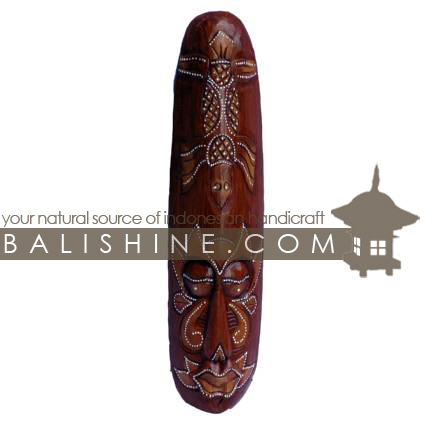 Balishine: Your natural source of indonesian handicraft presents in its Home Decor collection the Mask Mix:17MUL472600:This mask is a handicraft of Bali made from albesia wood.  