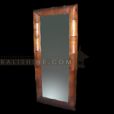 Balishine: Your natural source of indonesian handicraft presents in its Home Decor collection the Mirror:17BKK125422:This rectangular mirror is a handicraft of Bali made from teck wood.  Natural or chocolate color