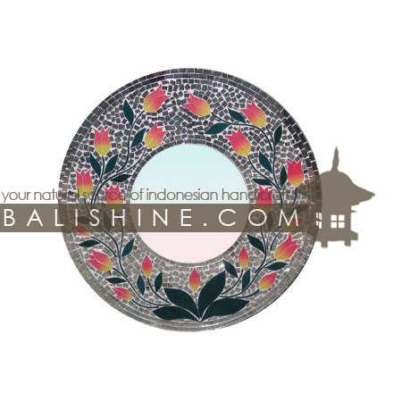 Balishine: Your natural source of indonesian handicraft presents in its Home Decor collection the Mirror:17RAH124802:This round mirror is a handicraft of Bali made from mosaic.  Same as picture