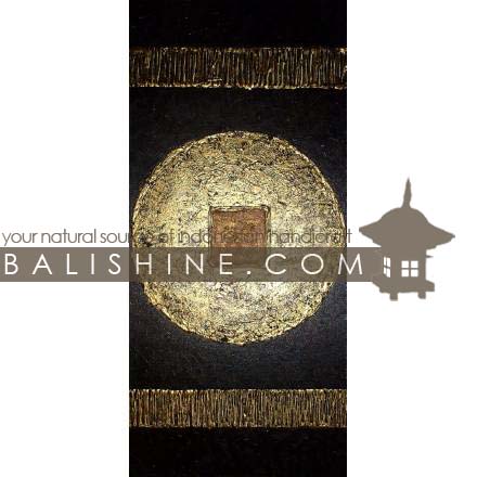 Balishine: Your natural source of indonesian handicraft presents in its Home Decor collection the Painting:17MAG494193:This painting is produced in Bali by artists coming from the Bali art school and from the art village of Ubud. We produced our own canvas to have the highest quality and also import our acrylic colors from germany.  It is made from acrylic-painting with coconut leaf on a canvas.