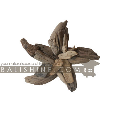 Balishine: Your natural source of indonesian handicraft presents in its Home Decor collection the Sign Star:17FOR506760:This wall frame is a handicraft of Bali made from recycled drift wood.  For inside or outside.