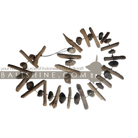 Balishine: Your natural source of indonesian handicraft presents in its Home Decor collection the String of DriftWood:17FOR506783:This string is a handicraft of Bali made from recycled drift wood with stone.  
