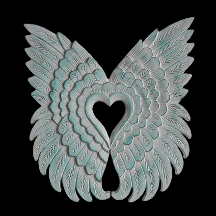 Balishine: Your natural source of indonesian handicraft presents in its Home Decor collection the Wall Decor Wings Tosca Color:17NIR508690:When it comes to decorating your home, sometimes it?s better to just wing it! A stylish way to do so, this winged wall decorative adds a beautiful touch to your interior.  We are Showing them in Tosca color. If you want a different color leave us a message in the order from to what color you want.