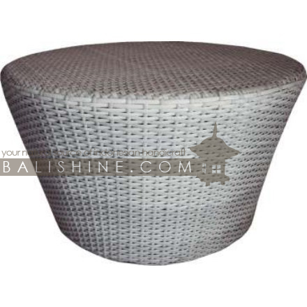 Balishine: Your natural source of indonesian handicraft presents in its Outdoor collection the Table:26MNF5996:This side table is produced in Indonesia and made from aluminium with synthetique rottan finishing.  Please contact us for available color