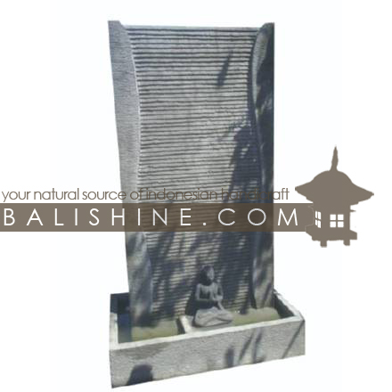 Balishine: Your natural source of indonesian handicraft presents in its Outdoor collection the Water Fountain:218KAR3710:This water fountain is produced in Indonesia, made from cement.  Sold without pump. It you want purchase a pump, let us know and we will quote it for you.