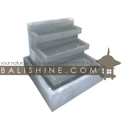 Balishine: Your natural source of indonesian handicraft presents in its Outdoor collection the Water Fountain:218SSR3696:This water fountain is produced in Indonesia, made from cement.  Sold without pump. It you want purchase a pump, let us know and we will quote it for you.