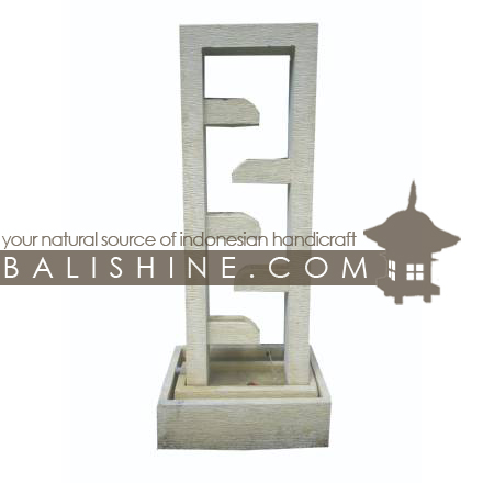 Balishine: Your natural source of indonesian handicraft presents in its Outdoor collection the Water Fountain:218SSR3703:This water fountain is produced in Indonesia, made from cement.  Sold without pump. It you want purchase a pump, let us know and we will quote it for you.