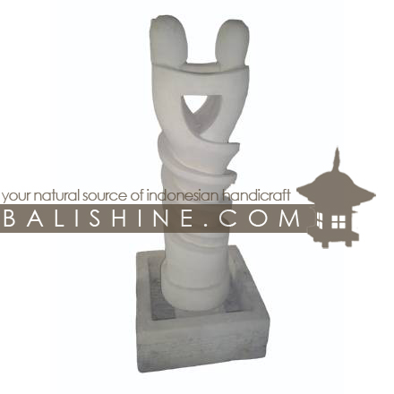 Balishine: Your natural source of indonesian handicraft presents in its Outdoor collection the Water Fountain:218SSR3718:This water fountain is produced in Indonesia, made from cement.  Sold without pump. It you want purchase a pump, let us know and we will quote it for you.