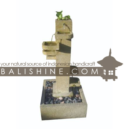 Balishine: Your natural source of indonesian handicraft presents in its Outdoor collection the Water Fountain:218UJP3717:This water fountain is produced in Indonesia, made from cement.  Sold without pump. It you want purchase a pump, let us know and we will quote it for you.