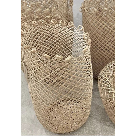 Balishine: Your natural source of indonesian handicraft presents in its Tableware collection the Rattan Basket:636PAL7477:This basket is produced in Kalimantan Borneo and made from natural rattan. You can use it as a basket in your table.  