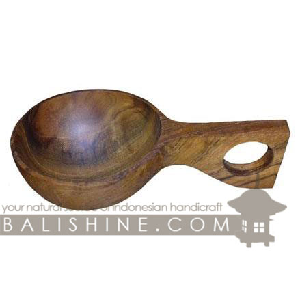 Balishine: Your natural source of indonesian handicraft presents in its Tableware collection the Spoon:632WAS7257:This spoon is produced in Bali made from natural old teak wood with coconut oil finishing.  