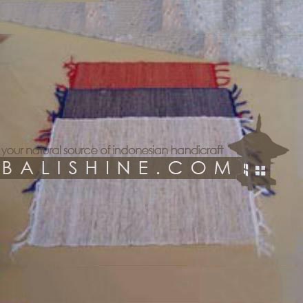 Balishine: Your natural source of indonesian handicraft presents in its Tableware collection the Placemats:628JAS2941:This rectangular placemate is  produced in Bali this handicraft is made from palm tree root.  Mix color