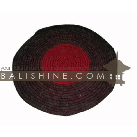 Balishine: Your natural source of indonesian handicraft presents in its Tableware collection the Placemats:628JAS2948:This round placemate is  produced in Bali this handicraft is made from rafia.  Red color