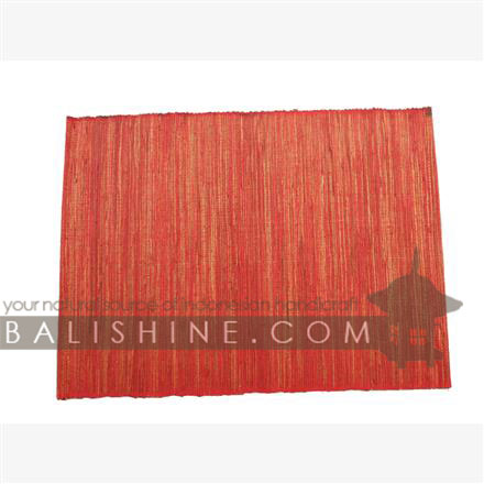 Balishine: Your natural source of indonesian handicraft presents in its Tableware collection the Placemat:628PEK7421:This rectangular placemate is  produced in Bali . This handicraft is made from 