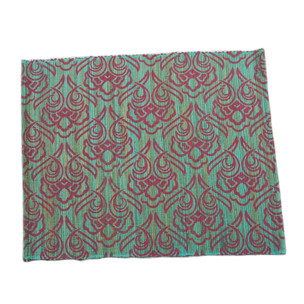Balishine: Your natural source of indonesian handicraft presents in its Tableware collection the Table Runner:628PEK7446:This table runner is  produced in Bali . This handicraft is made from 