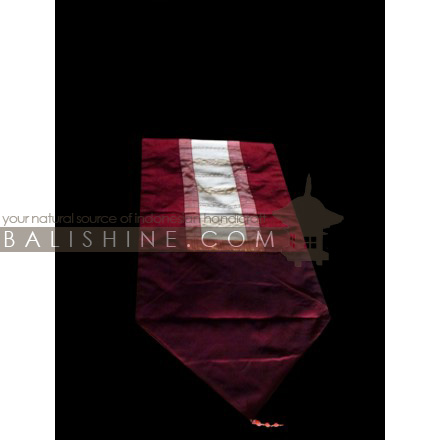 Balishine: Your natural source of indonesian handicraft presents in its Tableware collection the Table Runner:628VIN6403:This table runner made in Bali from jepara textile.   Colors available are blue, yellow, pink, green, purpple, black, orange, white or red.