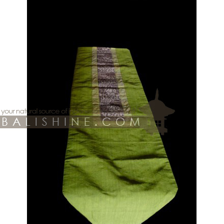 Balishine: Your natural source of indonesian handicraft presents in its Tableware collection the Table Runner:628VIN6407:This table runner made in Bali from jepara textile.   Colors available are blue, yellow, pink, green, purpple, black, orange, white or red.
