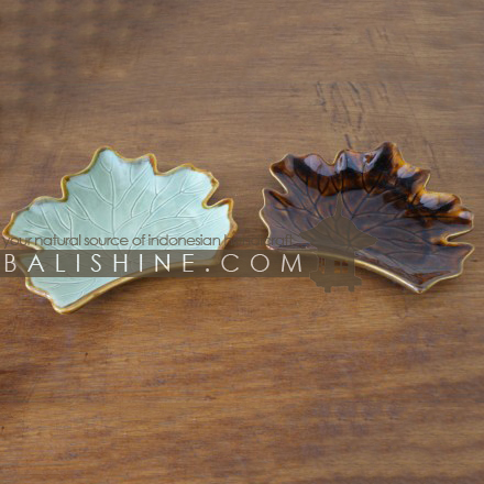 Balishine: Your natural source of indonesian handicraft presents in its Tableware collection the Platter:634AGG6125:This plate is produced in Bali made from ceramic.   Same as picture