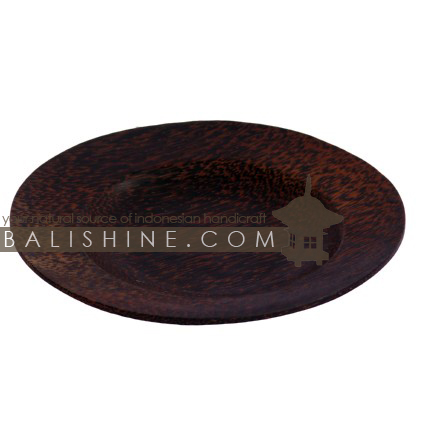 Balishine: Your natural source of indonesian handicraft presents in its Tableware collection the Platter:634DIV1237:This plate is produced in Bali made from palm wood.  
