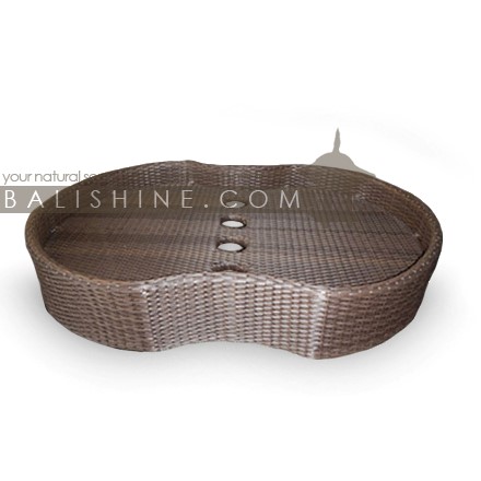 Balishine: Your natural source of indonesian handicraft presents in its Tableware collection the Floating Tray:625JAJ7794:This floating tray is made in Bali from rattan synthetis.  <br><img src='images/tableware/trays/black-back.jpg'>