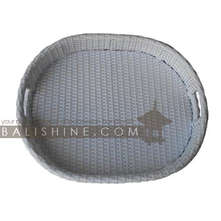 Balishine: Your natural source of indonesian handicraft presents in its Tableware collection the Mini White Floating Tray:625JAJ8676:This floating tray is made in Bali from rattan synthetic.  Also available in white, brown, Dark brown or mix (white and brown) colors. For other colors, please contact us.