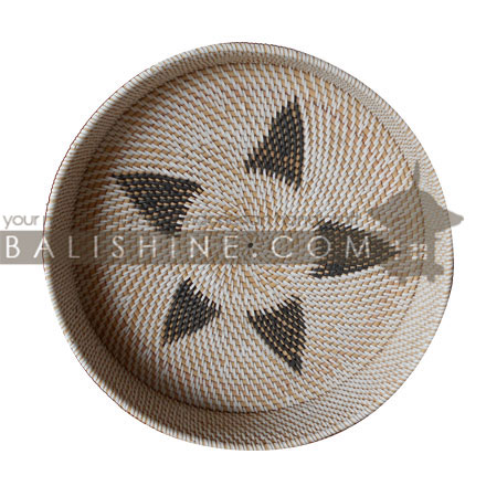 Balishine: Your natural source of indonesian handicraft presents in its Tableware collection the Rattan Tray:625RAS7463:This tray is produced in Bali and made from natural rattan.  Available in natural, white wash or black wash color.