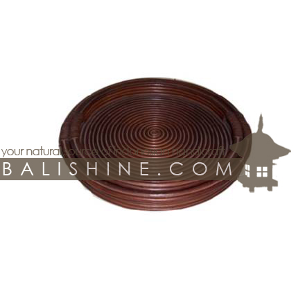 Balishine: Your natural source of indonesian handicraft presents in its Tableware collection the Tray Set Of 2:625JAS3396:This set of 2 round trays is produced in Bali made from rotan.  DARK BROWN