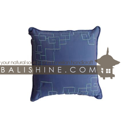 Balishine: Your natural source of indonesian handicraft presents in its Textile & Rugs collection the Pillow Cases:537KAN1285:This pillow case is produced in Bali it's a handmade textile with closing zip.  50% coton and 50% polyester. Same as picture