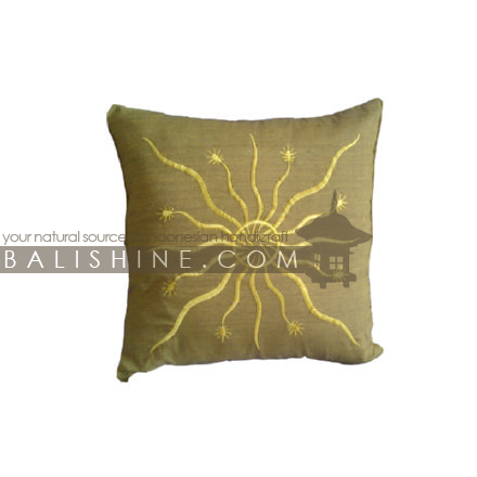 Balishine: Your natural source of indonesian handicraft presents in its Textile & Rugs collection the Pillow Cases:537MKN6936:This pillow case is produced in Bali it's a natural handmade textile with closing zip.  50% coton and 50% polyester. Same as picture