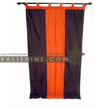 Balishine: Your natural source of indonesian handicraft presents in its Textile & Rugs collection the Curtain:540KAN1489:This curtain is produced in Bali it's a handmade batik textile.  50% coton and 50% polyester. Color as photo.