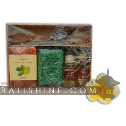 Balishine: Your natural source of indonesian handicraft presents in its Various collection the Aromatherapy Starting Pack:44ARJ557510:This aromatherapy starting pack contain 1 natural soap of 100 gr with coconut texture inside, 1 bag of bath salt 50 gr, 1 burning oil 50 ml, 1 massage oil 50 ml and incense stick. Made in Bali from tropical pulp flower.  Available in aromas : Papaya, Chempaka,  Frangipani, Jasmine, Lavender, Sandalwood, Ylang-Ylang, Vanilla, Lotus.