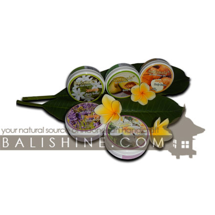 Balishine: Your natural source of indonesian handicraft presents in its Various collection the Body Butter 100 gr:44ARJ557503:This natural bodu butter is produced in Bali made from tropical pulp flower. WEIGHT 100grs.  Also available in aromas : Papaya, Chempaka,  Frangipani, Jasmine, Lavender, Sandalwood, Ylang-Ylang, Vanilla, Lotus.