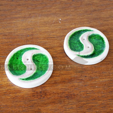 Balishine: Your natural source of indonesian handicraft presents in its Various collection the Incense Stick Holder:44AGG596120:This incense sticks holder is produced in Bali made from ceramic.  Same as picture