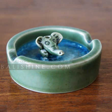 Balishine: Your natural source of indonesian handicraft presents in its Various collection the Incense Stick Holder:44AGG596121:This incense sticks holder is produced in Bali made from ceramic.  Same as picture
