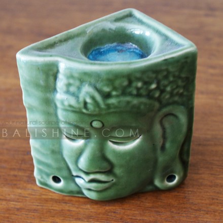 Balishine: Your natural source of indonesian handicraft presents in its Various collection the Oil Burner:44AGG586109:This oil burner is produced in Bali made from ceramic.   Same as picture