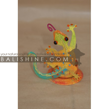 Balishine: Your natural source of indonesian handicraft presents in its Various collection the Candle Holder Gecko:413MAH6077:This christmas candle holder decoration is produced in Bali and made from stainless.  Same as picture