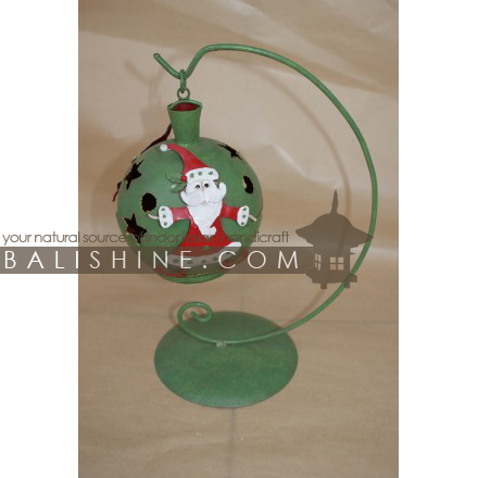 Balishine: Your natural source of indonesian handicraft presents in its Various collection the Candle Holder Santa Claus:413MAH6098:This christmas candle holder decoration is produced in Bali and made from stainless.  Same as picture