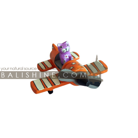 Balishine: Your natural source of indonesian handicraft presents in its Various collection the Airman Cat:415KAG77019:This toy is made from albasia wood.  