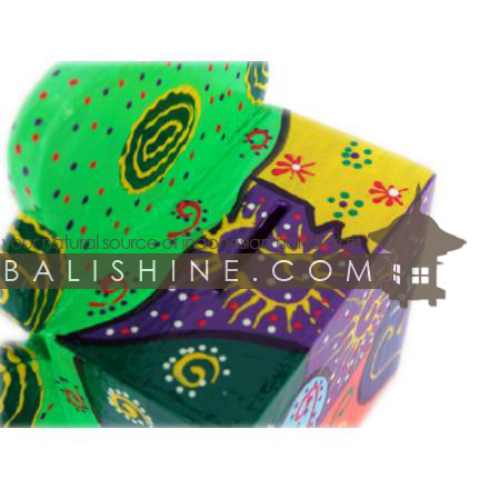 Balishine: Your natural source of indonesian handicraft presents in its Various collection the MoneyBox:415KAG6537:This frog bank is an handicraft of Bali made from albesia wood.  Full color