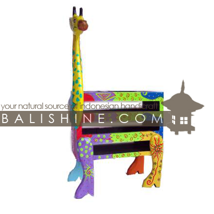 Balishine: Your natural source of indonesian handicraft presents in its Various collection the Magazine Holder :415KAG7605:This giraffe magazine holder is produced in Bali made from albesia wood.  Full color