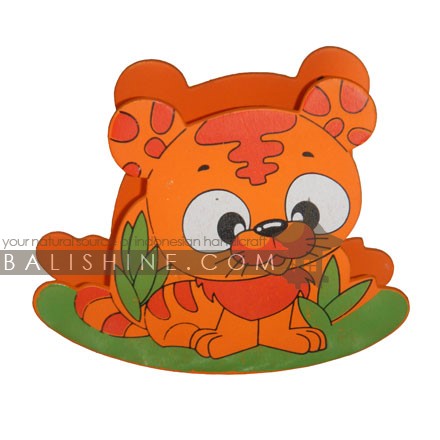 Balishine: Your natural source of indonesian handicraft presents in its Various collection the MoneyBox:415PUA66707:This cat moneybox is a handicraft of Bali made from MDF wood.  