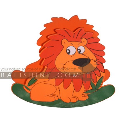 Balishine: Your natural source of indonesian handicraft presents in its Various collection the MoneyBox:415PUA66709:This lion moneybox is a handicraft of Bali made from MDF wood.  