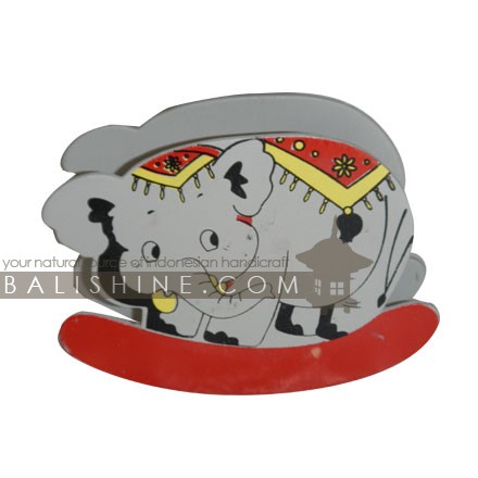 Balishine: Your natural source of indonesian handicraft presents in its Various collection the MoneyBox:415PUA66715:This lion moneybox is a handicraft of Bali made from MDF wood.  