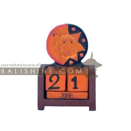 Balishine: Your natural source of indonesian handicraft presents in its Various collection the Perpetual Calendar:415AYA76859:This perpetual calendar is produced in Bali and made from albesia wood.  