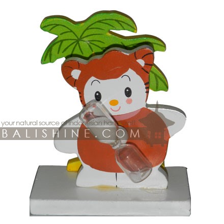 Balishine: Your natural source of indonesian handicraft presents in its Various collection the Photo Holder:415PUA76717:This photo holder is produced in Bali and made from MDF wood.  Full color